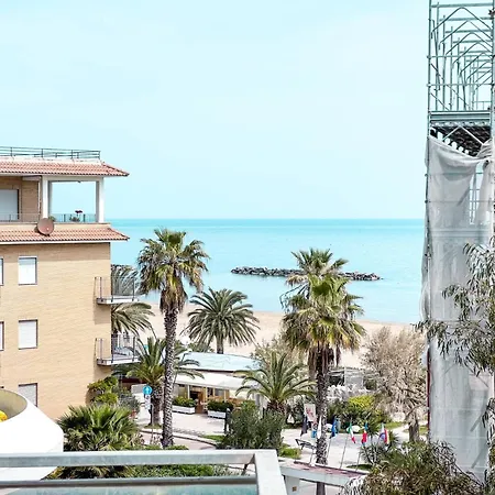 Albany A Pochi Passi Dal Mare Rif A811 Apartman