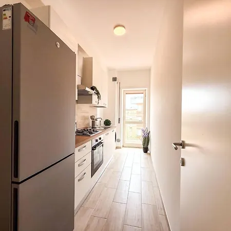 Apartamento Albany A Pochi Passi Dal Mare Rif A811