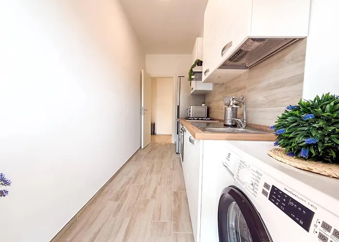 Albany A Pochi Passi Dal Mare Rif A811 San Benedetto del Tronto